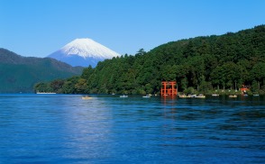 Mt. Fuji & Lake Ashi