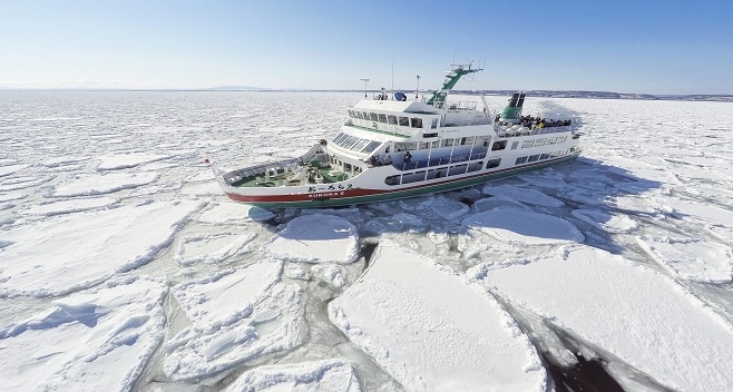 Drift Ice Sightseeing on the Aurora Icebreaker from Abashiri