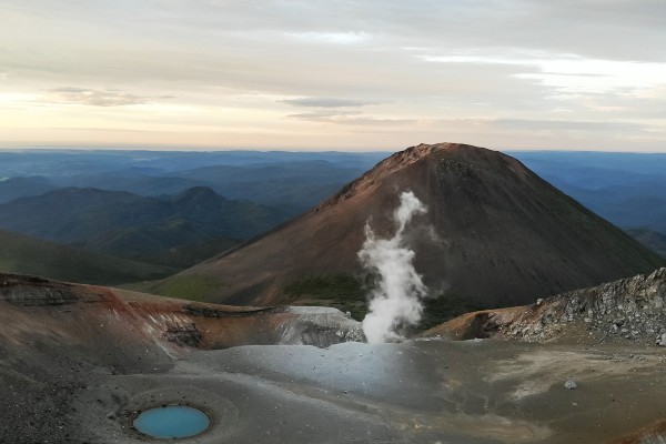 VOLCANOES OF EASTERN HOKKAIDO