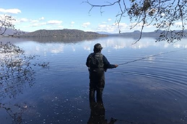 Fishing in Akan